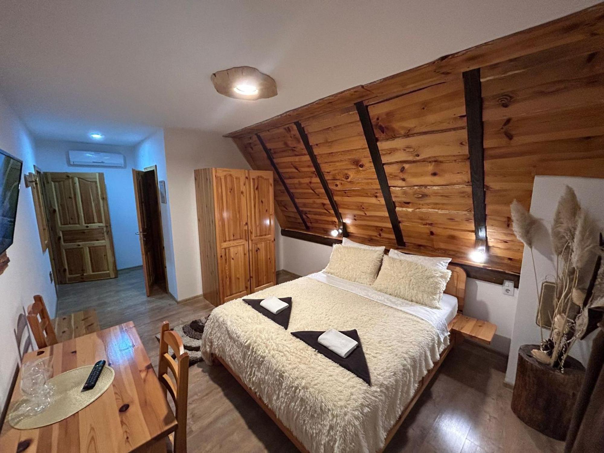 Rustic Lodge Plitvice 1 Plitvická jezera Exteriér fotografie