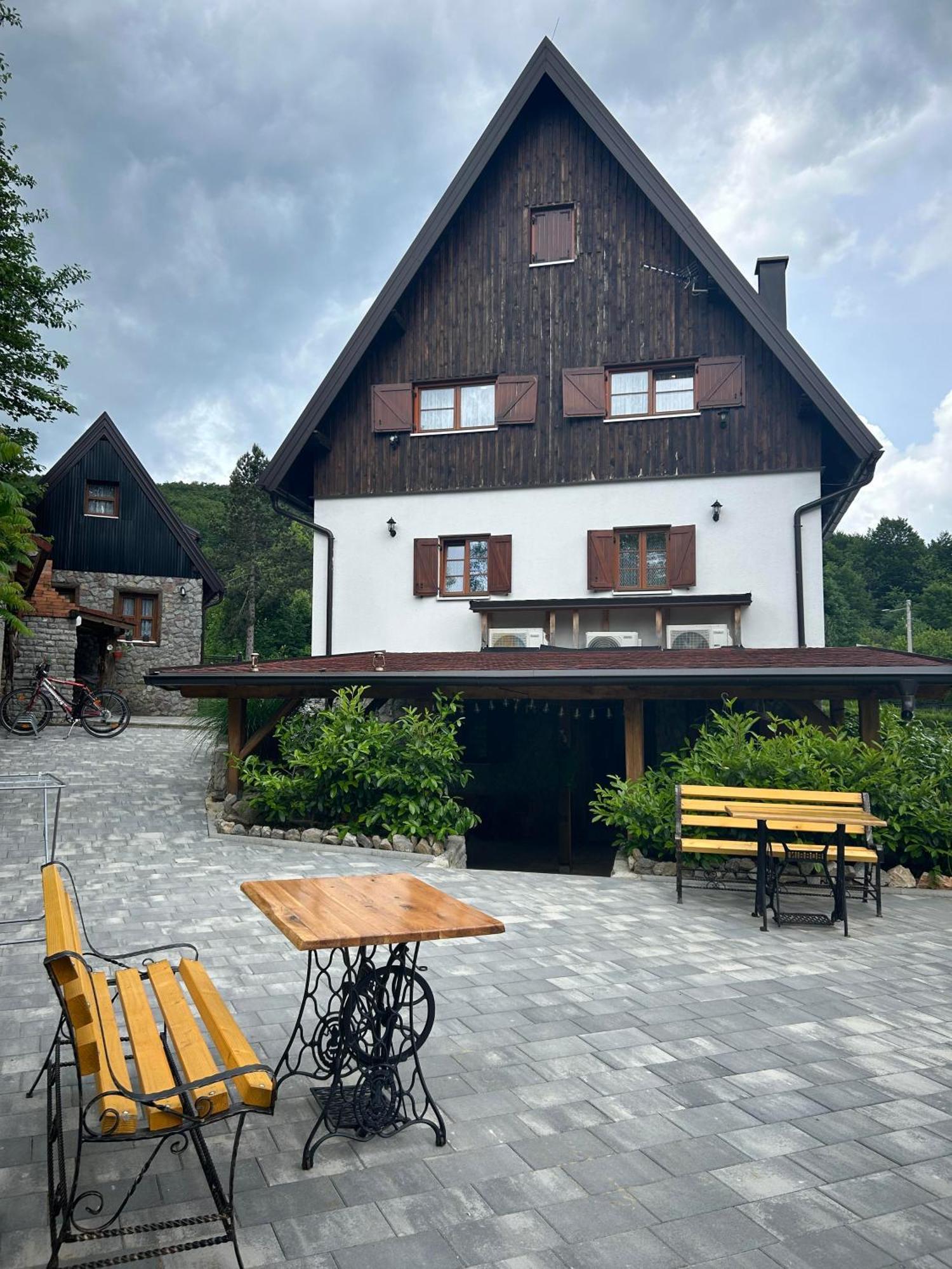 Rustic Lodge Plitvice 1 Plitvická jezera Exteriér fotografie